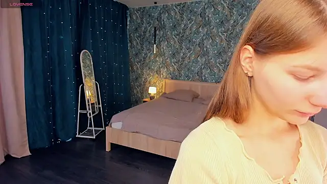 Snapshot of AndriaWhitford chatting on 04/12/26, 06:49 AndriaWhitford online show from 04/12/26, 06:49