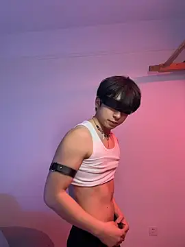 Snapshot of kissbaby-111 chatting on 03/20/26, 05:58 kissbaby-111 online show from 03/20/26, 05:58