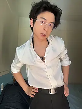 Snapshot of kissbaby-111 chatting on 04/11/26, 03:25 kissbaby-111 online show from 04/11/26, 03:25