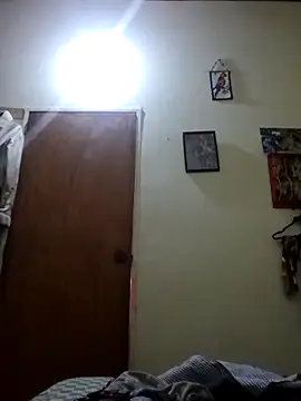 Isabelmotta  online show from 04/06/26, 04:52