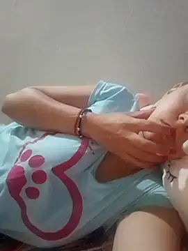 Isabelmotta  online show from 03/29/26, 07:48