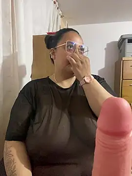 AvaRyd online show from 05/23/26, 05:17
