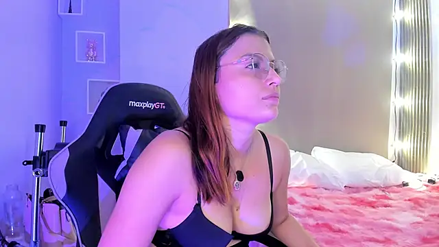 Littletammy4u online show from 05/08/26, 12:20