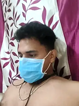 Snapshot of Stranger_boy123 chatting on 04/14/26, 05:29 Stranger boy123 online show from 04/14/26, 05:29