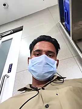 Snapshot of Stranger_boy123 chatting on 03/19/26, 08:36 Stranger boy123 online show from 03/19/26, 08:36