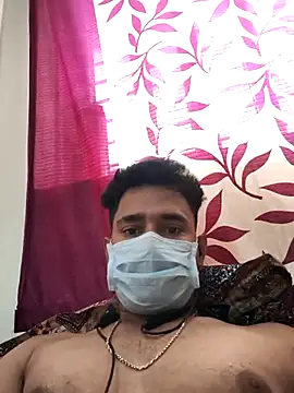 Snapshot of Stranger_boy123 chatting on 04/05/26, 03:24 Stranger boy123 online show from 04/05/26, 03:24