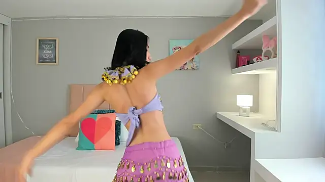 Violetta keller online show from 05/09/26, 12:52