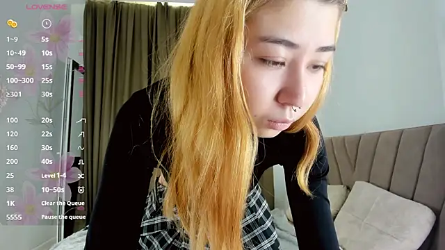 gigi meii online show from 04/03/26, 01:28