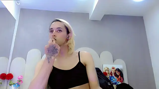 Snapshot of samantha_bliss24 chatting on 04/11/26, 07:06 samantha bliss24 online show from 04/11/26, 07:06