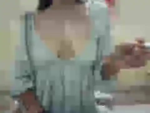 Snapshot of beautyrose1 chatting on 04/09/26, 11:27 beautyrose1 online show from 04/09/26, 11:27