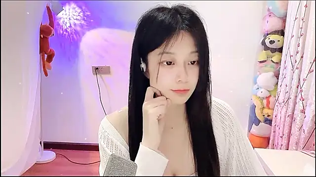Snapshot of QQ-7890 chatting on 04/24/26, 06:04 QQ-7890 online show from 04/24/26, 06:04