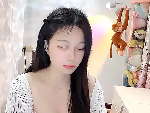 QQ-7890 online show from 03/27/26, 07:50