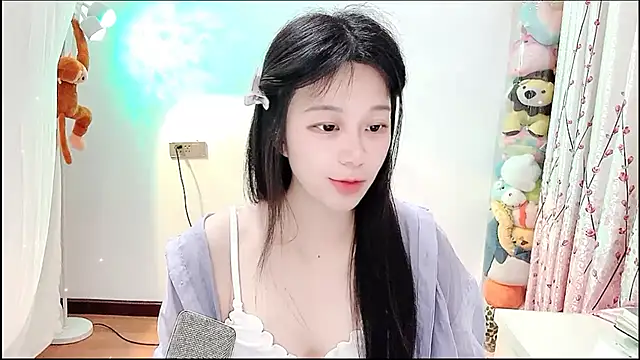 Snapshot of QQ-7890 chatting on 04/27/26, 05:27 QQ-7890 online show from 04/27/26, 05:27