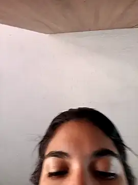 isabellahofmann online show from 05/12/26, 02:56