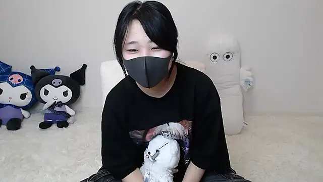 nanami nyann online show from 03/19/26, 09:09