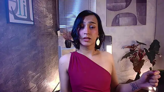 Zoee Kiss  online show from 04/22/26, 10:05