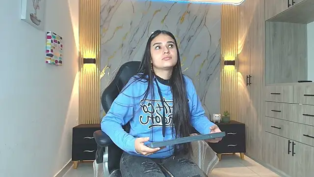 Valkiria77 Eup online show from 03/19/26, 11:10