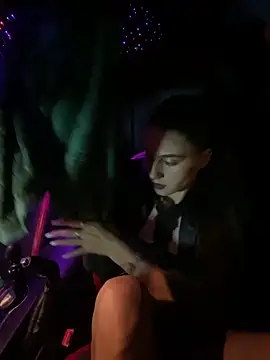 Snapshot of valery_evan chatting on 04/14/26, 06:24 valery evan online show from 04/14/26, 06:24