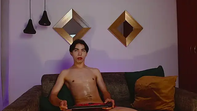 Snapshot of IlyaRomanov chatting on 04/10/26, 11:45 IlyaRomanov online show from 04/10/26, 11:45