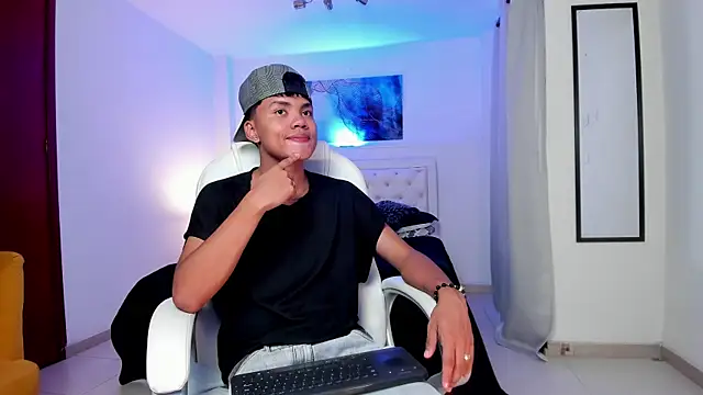 thiagosterling online show from 05/07/26, 09:40