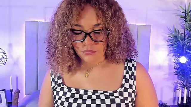 DakotaHarrison online show from 05/06/26, 12:42