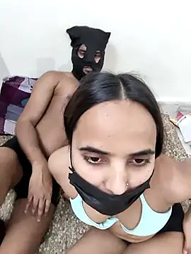 Snapshot of couple-new chatting on 04/04/26, 06:14 couple-new online show from 04/04/26, 06:14