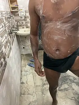 couple-new online show from 04/15/26, 06:12
