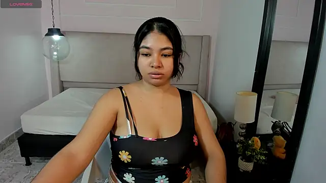 MilaHeat1 online show from 07/09/26, 08:41