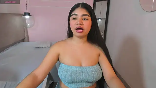 MilaHeat1 online show from 05/01/26, 07:41