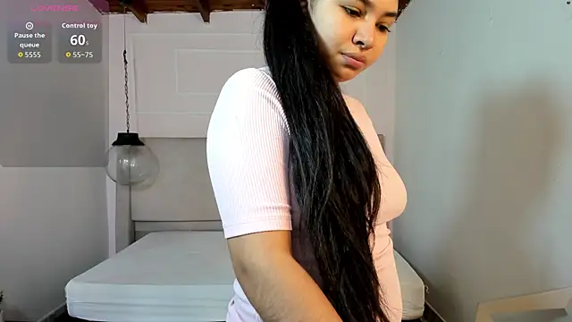 MilaHeat1 online show from 06/17/26, 07:57
