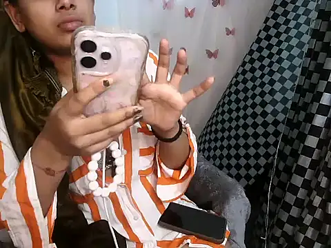 Snapshot of Ishika_baby_ chatting on 07/01/26, 05:13 Ishika baby online show from 07/01/26, 05:13