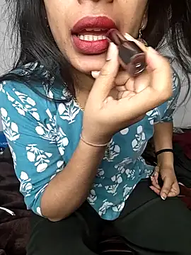 Snapshot of Ishika_baby_ chatting on 04/07/26, 01:02 Ishika baby online show from 04/07/26, 01:02