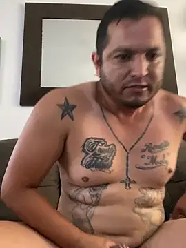 Snapshot of HOTB0Y18 chatting on 03/28/26, 10:00 HOTB0Y18 online show from 03/28/26, 10:00