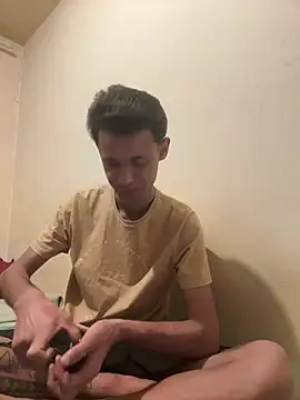 RafaelTitanX online show from 04/22/26, 10:27