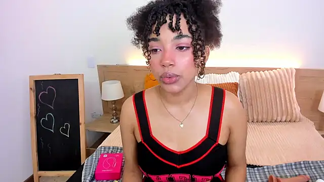 JazmyXXX online show from 05/26/26, 08:18