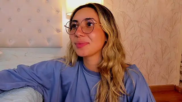 EimyBlake online show from 04/11/26, 07:45