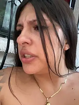 emiiross online show from 05/26/26, 11:03