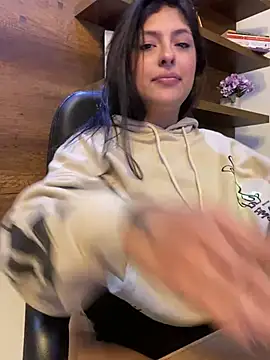 emiiross online show from 03/30/26, 11:17