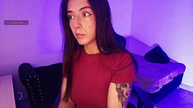 Nicolwhitee online show from 05/08/26, 11:58