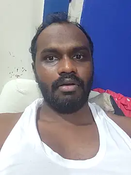 Snapshot of singletamilguy chatting on 05/17/26, 08:42 singletamilguy online show from 05/17/26, 08:42