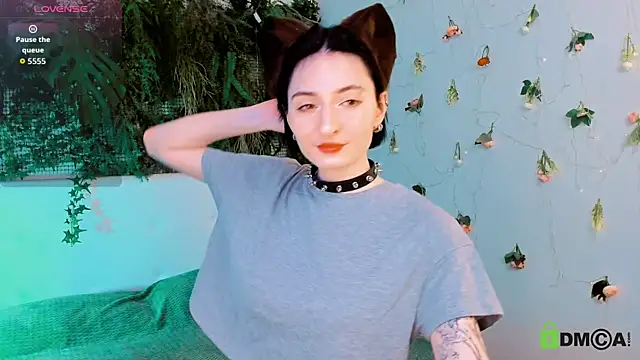 Snapshot of Kira__Cutie chatting on 05/24/26, 09:04 Kira Cutie online show from 05/24/26, 09:04