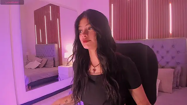 LiaSalvatore online show from 03/21/26, 12:20