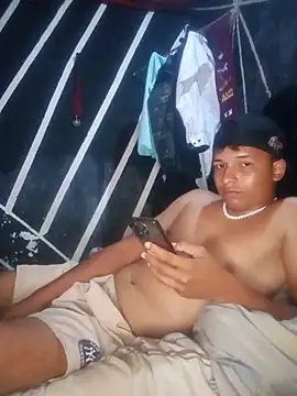 Snapshot of ADES_23CM chatting on 04/09/26, 06:19 ADES 23CM online show from 04/09/26, 06:19