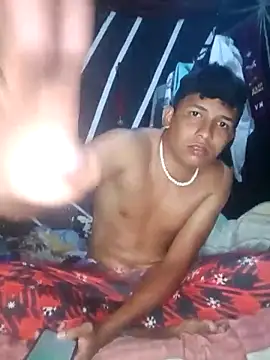 Snapshot of ADES_23CM chatting on 03/26/26, 01:09 ADES 23CM online show from 03/26/26, 01:09