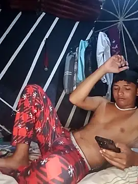 Snapshot of ADES_23CM chatting on 03/20/26, 02:51 ADES 23CM online show from 03/20/26, 02:51