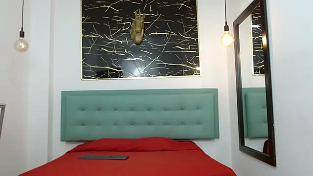 Yuri Queen online show from 04/10/26, 07:43