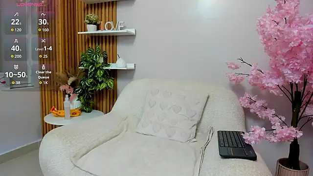 Maiasweet  online show from 03/29/26, 02:24