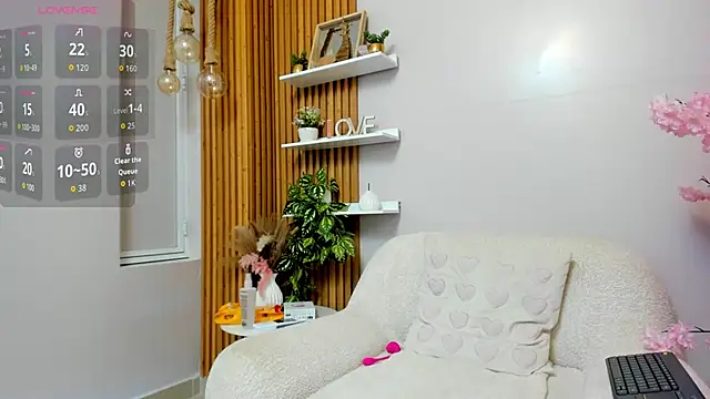 Maiasweet  online show from 03/26/26, 03:27