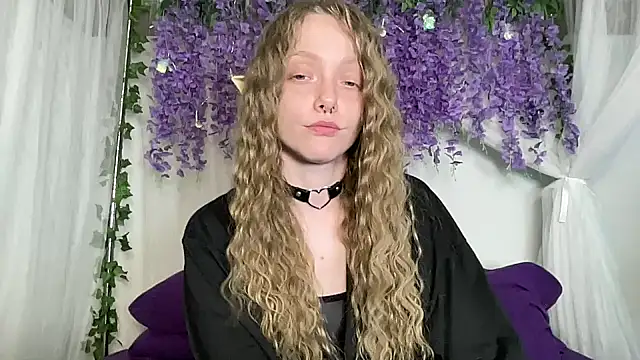 ElfGirlAna online show from 07/08/26, 03:02
