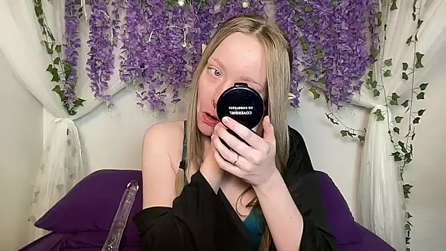 ElfGirlAna online show from 03/26/26, 03:43